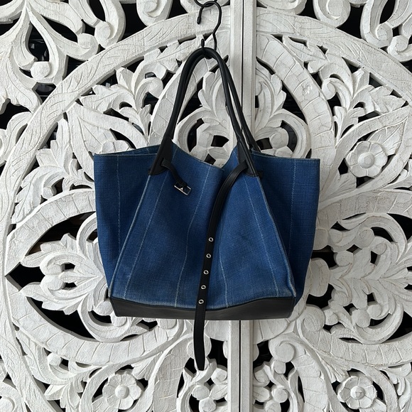 Celine Medium Denim Big Bag - Picture 5 of 15
